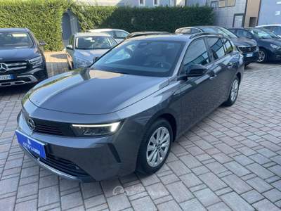 Opel Astra 1.2 t Edition s&amp;s 110cv Grigio usata Sarego