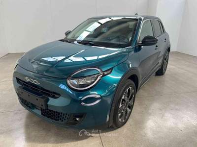 Fiat 600 1.2 HYBRID 110CV DCT6 LA PRIMA Verde usata Mira