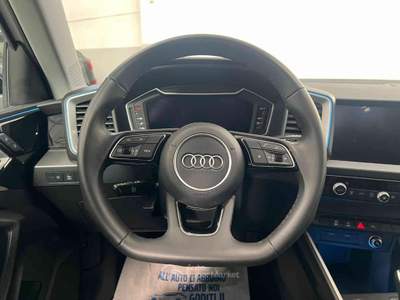 Audi A1 SPB 30 TFSI S-Tronic Identity Black Bianco usata Mira