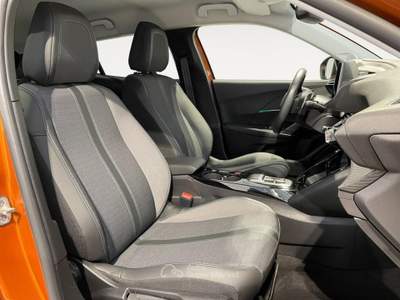 Peugeot 2008 1.5 bluehdi 130CV Autom. Allure Arancione usata Ravenna
