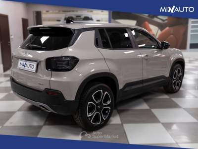 Jeep Avenger 1.2 Turbo Summit FWD 100CV Grigio usata Latina