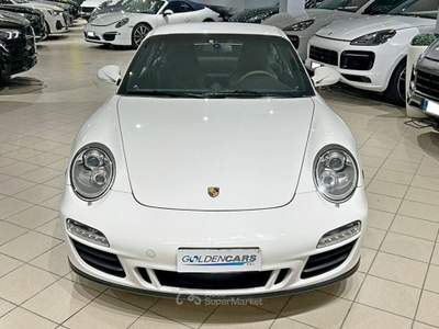 Porsche 911 Coupe 3.8 Carrera 4 GTS Bianco usata San Giuliano Milanese