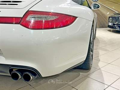 Porsche 911 Coupe 3.8 Carrera 4 GTS Bianco usata San Giuliano Milanese
