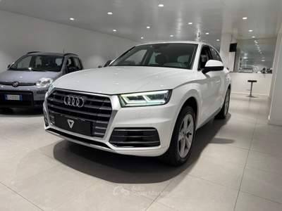 Audi Q5 40 2.0 TDI S-Tronic Business Sport Bianco usata AGROPOLI