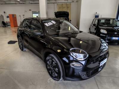 Fiat 600 Hybrid 110 CV DCT MHEV Pop Nero usata BOLOGNA