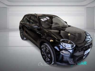Fiat 600 Hybrid 110 CV DCT MHEV Pop Nero usata BOLOGNA