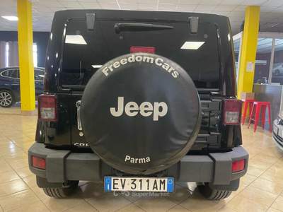 Jeep Wrangler Unlimited 2.8 CRD DPF Sahara E5/PELLE/NAVI Nero usata Bozzolo