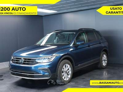 Volkswagen Tiguan 2.0 TDI 150CV DSG Life Blu/Azzurro usata Arsiè