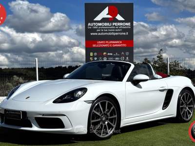 Porsche 718 Boxster 2.0i 300cv PDK Bianco usata Castellaneta