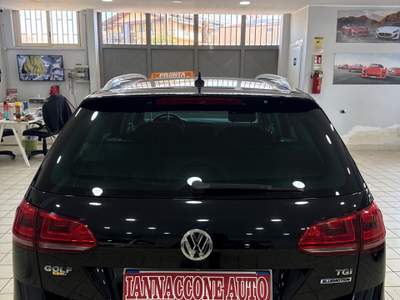 Volkswagen Golf Variant 1.4 2015 Nero usata Qualiano