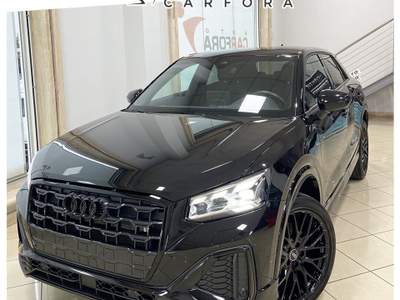 Audi Q2 S tronic Identity Black Nero usata San Felice a Cancello