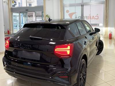 Audi Q2 S tronic Identity Black Nero usata San Felice a Cancello