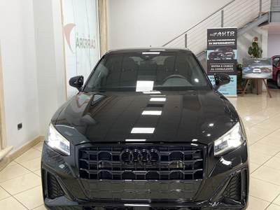 Audi Q2 S tronic Identity Black Nero usata San Felice a Cancello