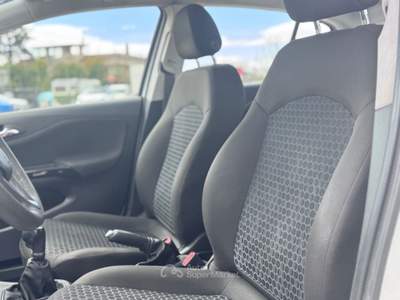 Opel Corsa GPL Tech 5 porte n-Joy Bianco usata Sant'Anastasia