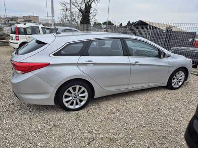 Hyundai i40 Vettura in perfette condizioni Argento usata Sant'Anastasia