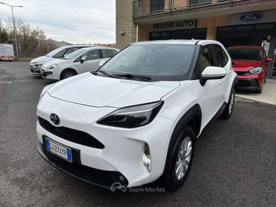 Toyota Yaris Cross 1.5h Business Sport Eco fwd 116cv e-cvt Bianco usata Castelnovo ne' Monti