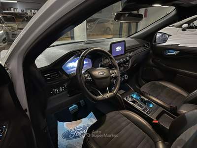 Ford Kuga 2.0 ecoblue ST-Line X awd 190cv auto Bianco usata Castelnovo ne' Monti
