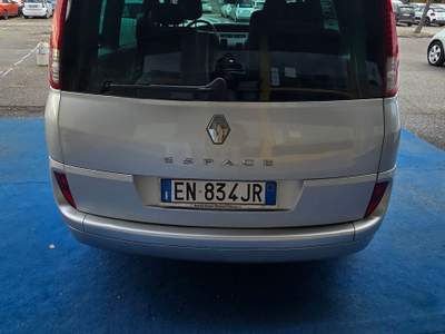 Renault Espace 7 posti tenuta molto bene Argento usata Rimini