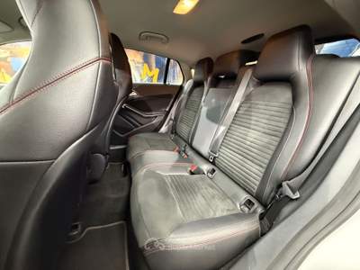 Mercedes-Benz CLA S.W. 4Matic Automatic Premium (844) Grigio usata Calenzano