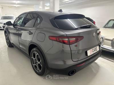 Alfa Romeo Stelvio  Grigio usata Marcianise