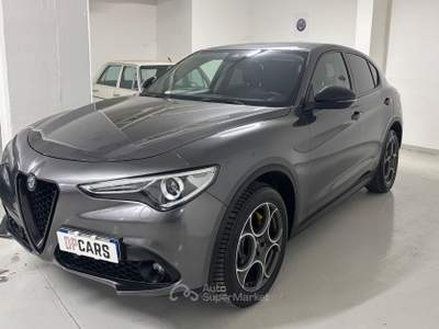 Alfa Romeo Stelvio  Grigio usata Marcianise