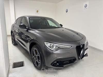 Alfa Romeo Stelvio  Grigio usata Marcianise