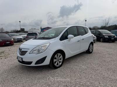 Opel Meriva Cosmo 97.000 KM !! Bianco usata Rimini