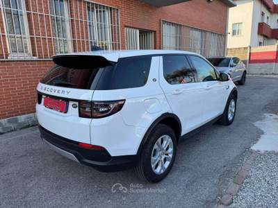 Land Rover Discovery Sport 2.0d i4 mhev S awd 150cv auto Bianco usata Cernusco sul Naviglio