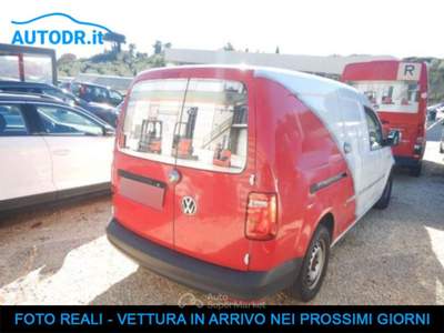Volkswagen Caddy MAXI 2.0 TDI 102CV Furgone Radio,Clima, PDC, Km ce Bianco usata Monte San Giusto