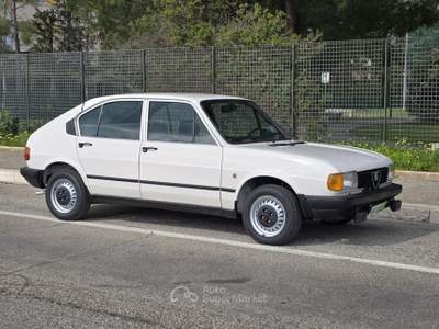 Alfa Romeo Alfasud 1.2 5 porte TARGA ORO Bianco usata Bari