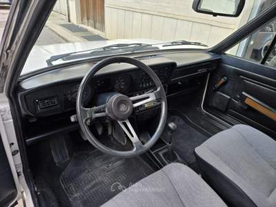 Alfa Romeo Alfasud 1.2 5 porte TARGA ORO Bianco usata Bari