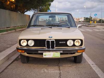 BMW Serie 5 545e *ASI* Beige usata Bari