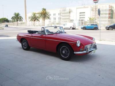 MGB Roadster Rosso usata Bari