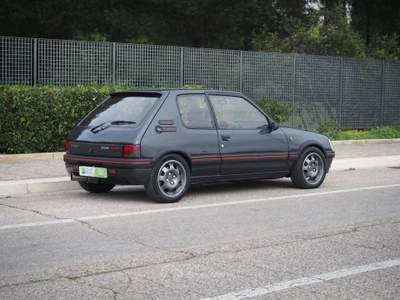 Peugeot 205 1.9 3 porte GTI Grigio usata Bari