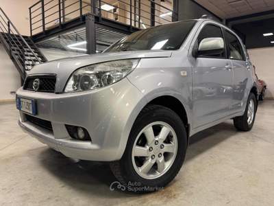 Daihatsu Terios 1.5 4WD SXA Green Powered Argento usata Pollenza