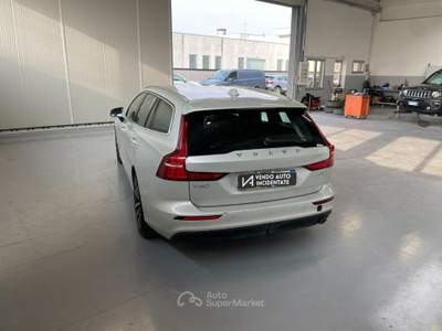 Volvo V60 2.0 D3 150CV GEARTRONIC BUSINESS *ALLUVIONATA* Grigio usata Megliadino San Vitale