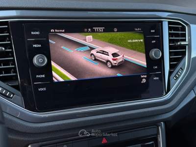 Volkswagen T-Roc 1.5 TSI ACT Style Unico Proprietario Bianco usata Crocetta del Montello