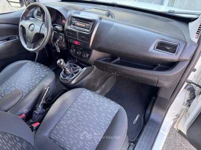 Opel Combo 1.6 CDTI 105CV PL-TA Van (1000kg) E6b Bianco usata San Miniato