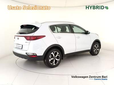 Kia Sportage 1.6 crdi mhev business class 2wd 136cv dct Bianco usata Bari