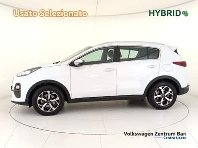 Kia Sportage 1.6 crdi mhev business class 2wd 136cv dct Bianco usata Bari