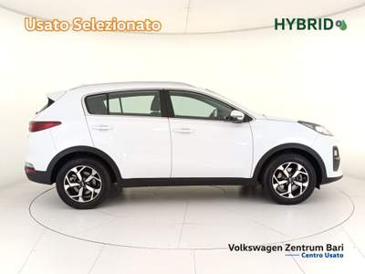 Kia Sportage 1.6 crdi mhev business class 2wd 136cv dct Bianco usata Bari