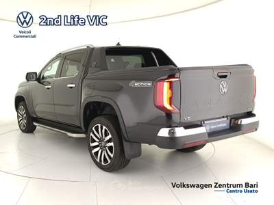 Volkswagen Amarok 3.0 tdi v6 aventura 4motion auto Nero usata Bari