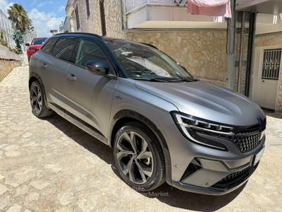 Renault Austral NOLEGGIO BREVE E LUNGO TERMINE Argento usata Pomezia