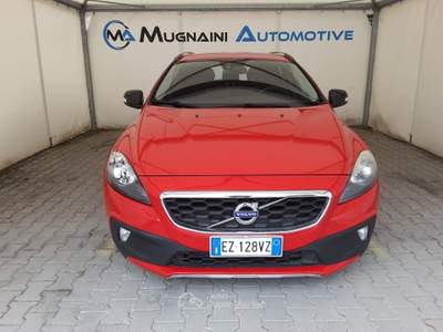Volvo V40 Cross Country T4 190cv AWD Geartronic Kinetic *EURO 6* Rosso usata Firenze