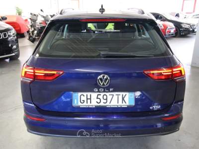 Volkswagen Golf 1.5 eTSI EVO ACT DSG Life 131CV Blu/Azzurro usata Torino