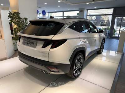 Hyundai Tucson 1.6 HEV aut. Exellence Bianco usata Castenaso