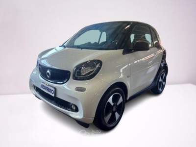 Smart ForTwo 70 1.0 Passion Bianco usata Cagliari