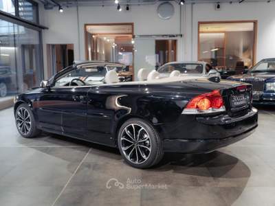 Volvo C70 2.4 20V 140 CV Momentum*LIBRETTO TAGLIANDI Nero usata MILANO