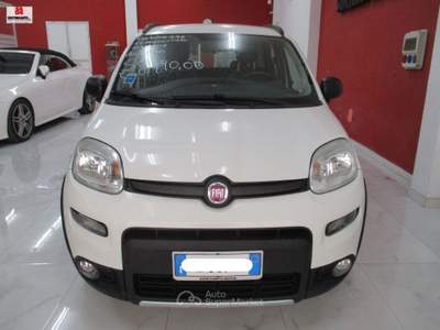 Fiat Panda  0.9 TwinAir Turbo S&S 4x4 Bianco usata Vittoria