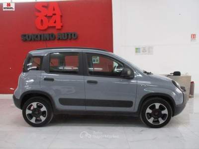 Fiat Panda 1.0 FireFly S&S Hybrid City Cross Grigio usata Vittoria